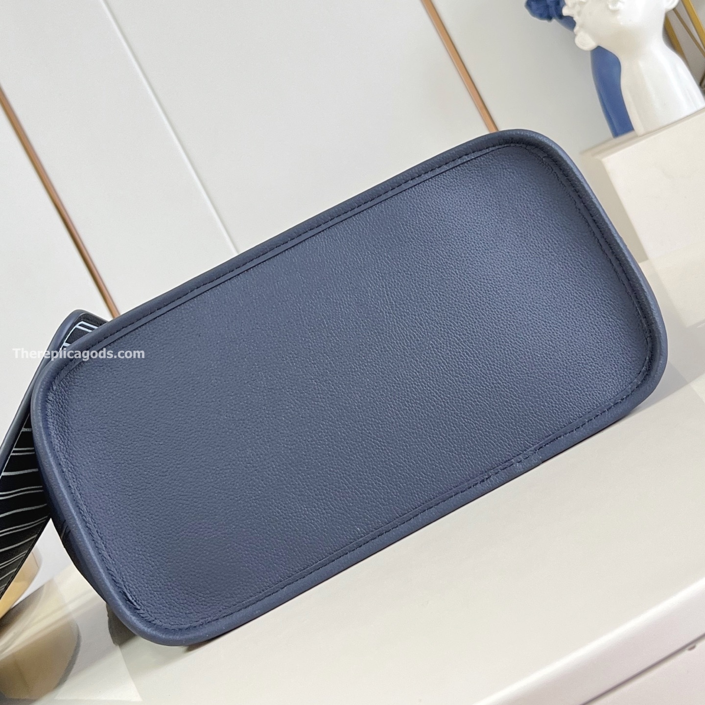NEVERFULL INSIDE OUT MM BAG NAVY BLUE MONOGRAM CANVAS M14994
