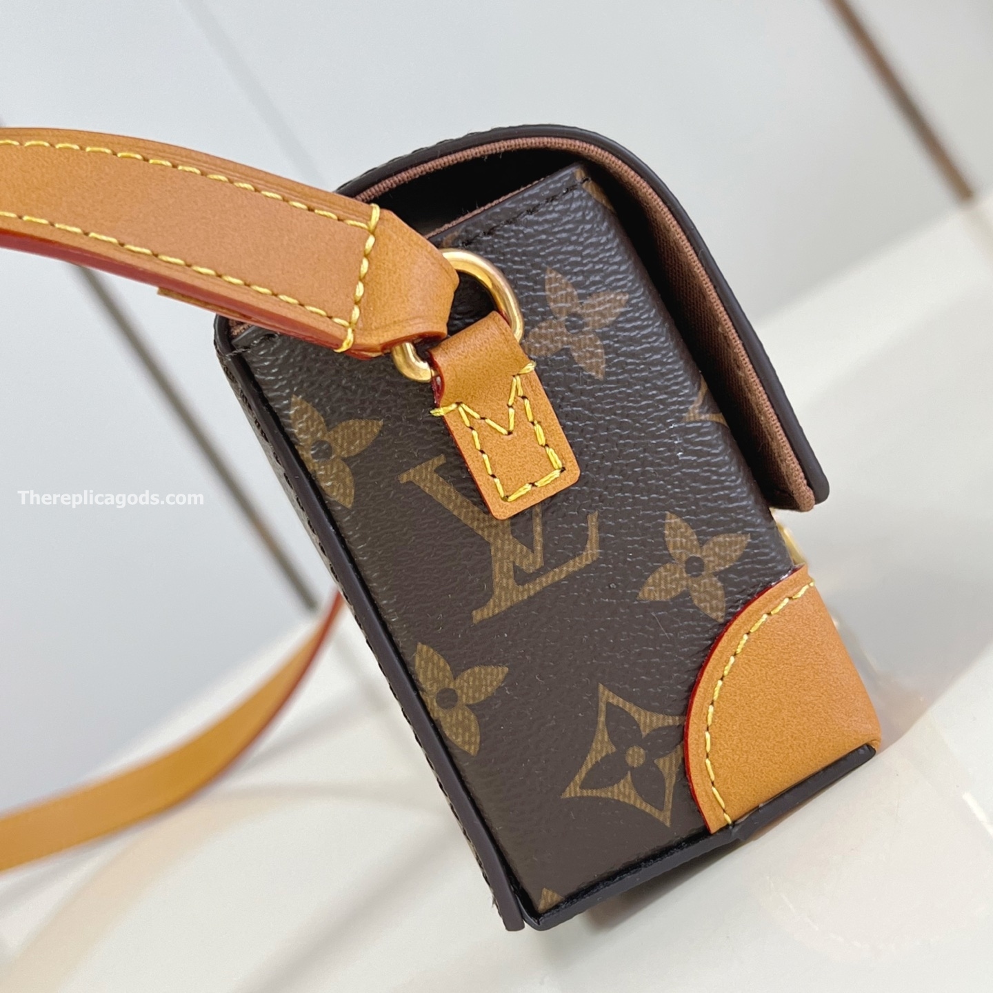 STEAMER WEARABLE WALLET BROWN MONOGRAM CANVAS M14738