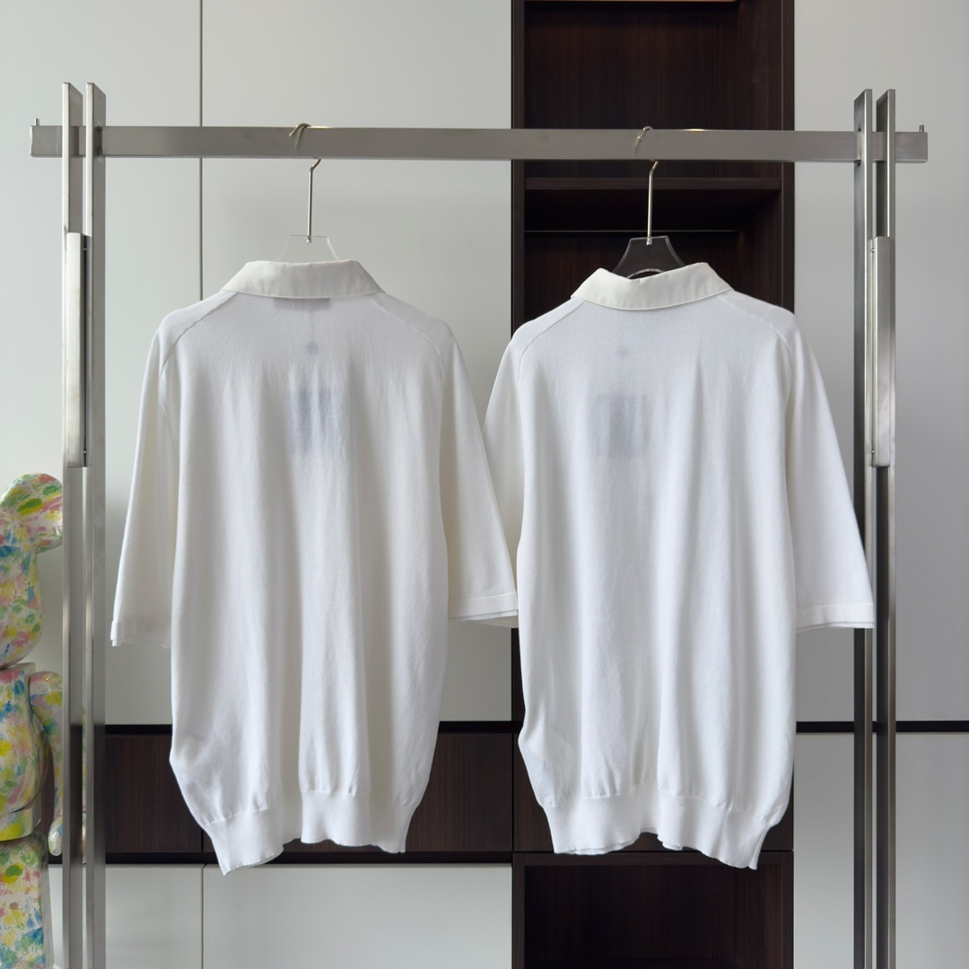 EMBROIDERED SHORT-SLEEVED COTTON BLEND POLO SHIRT IN WHITE - TP607