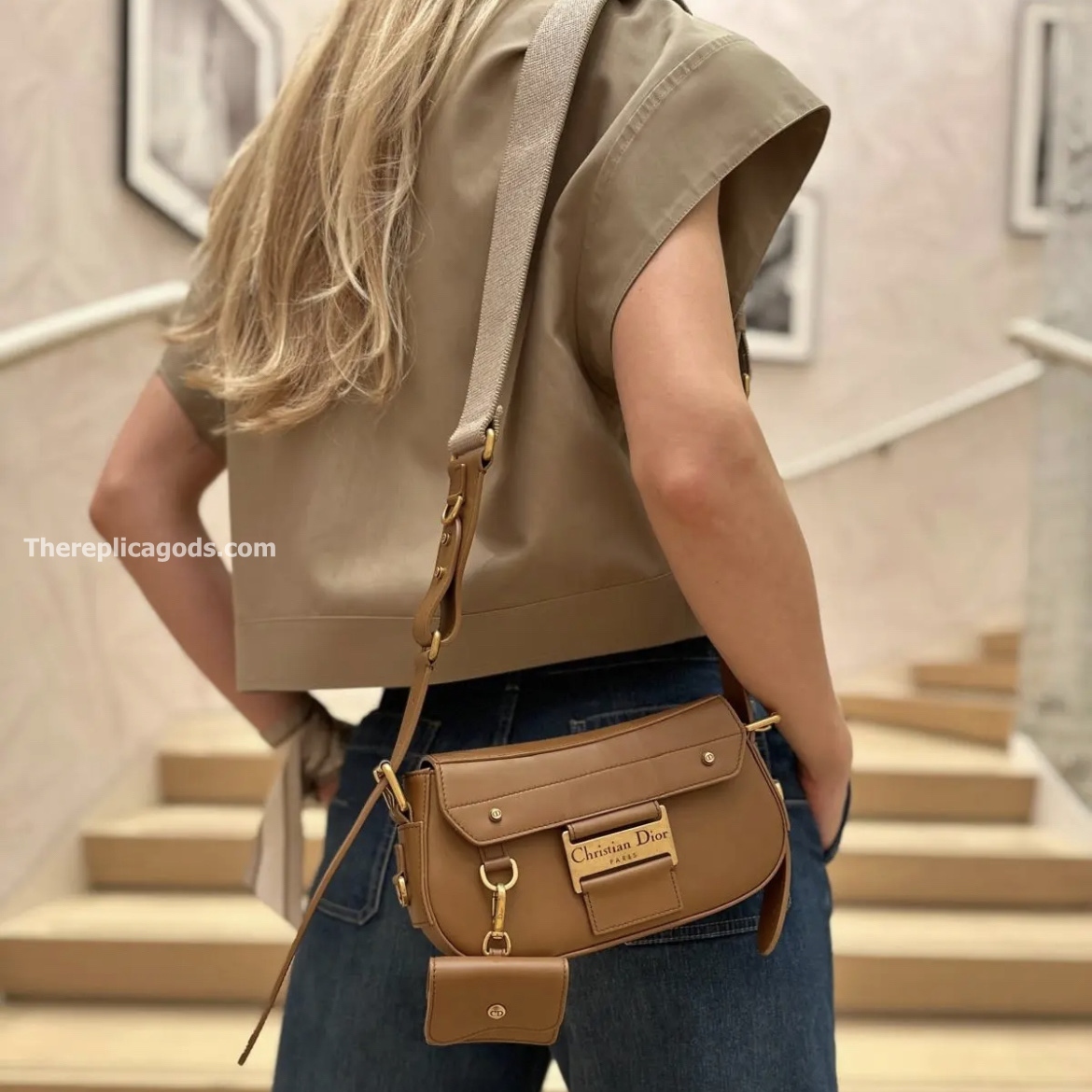SMALL STREETCHIC BAG BROWN VINTAGE SMOOTH CALFSKIN